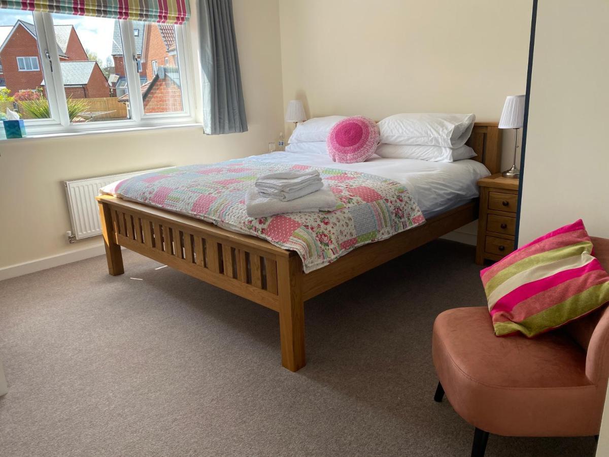 Wellington View One En Suite Shower And Super King Bed Eksteriør bilde